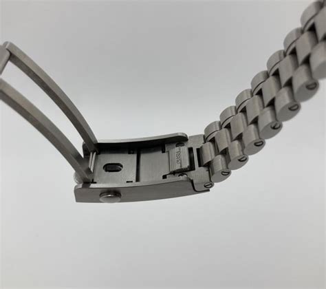 omega speedmaster clasp adjustment|More.